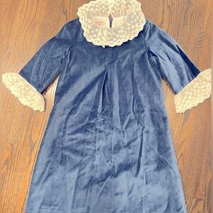 La Coqueta Velvet Dress